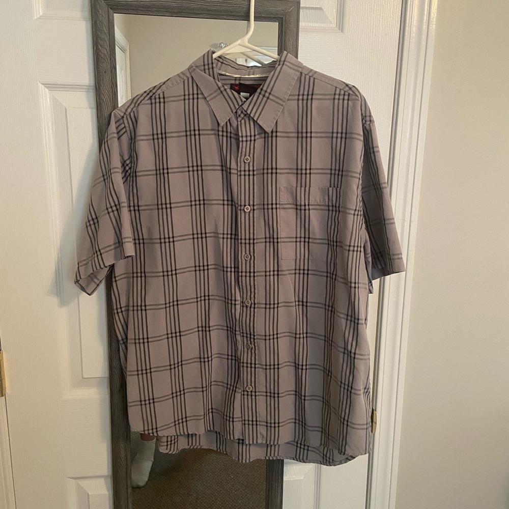Tony Hawk Gray Plaid Casual Button Down Shirt